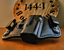 Load image into Gallery viewer, IWB HD LE Black Italian Leather Holster for Glock 19